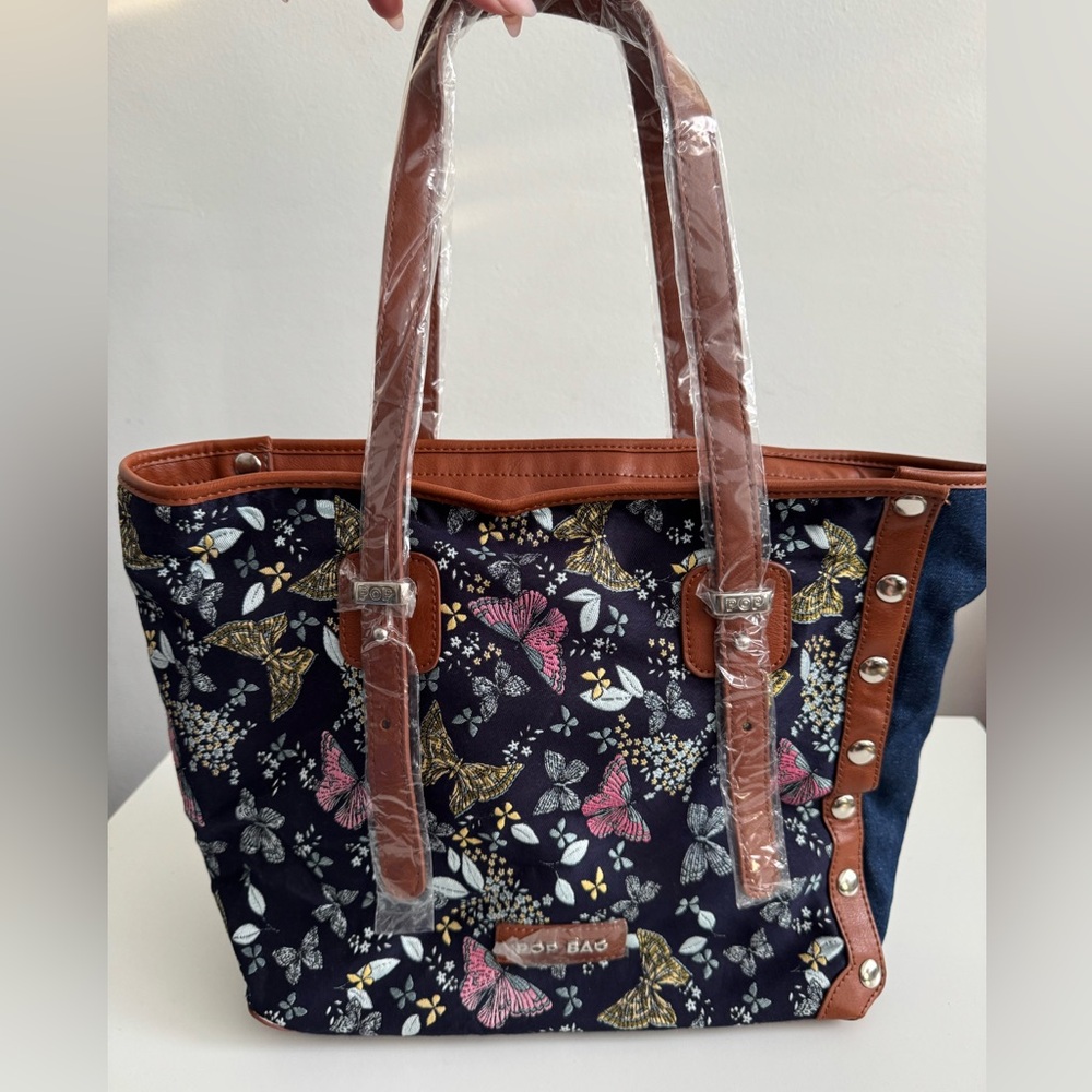 Butterfly Print Tote Bag with Brown Accents - New! Never worn